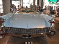 0816_elvis_cadillac