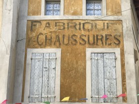 fabrique_chaussures_isle_sorgue_nruaux