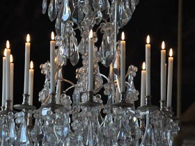 lustre_versailles_nruaux