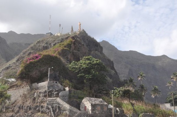 santo_antao_statue